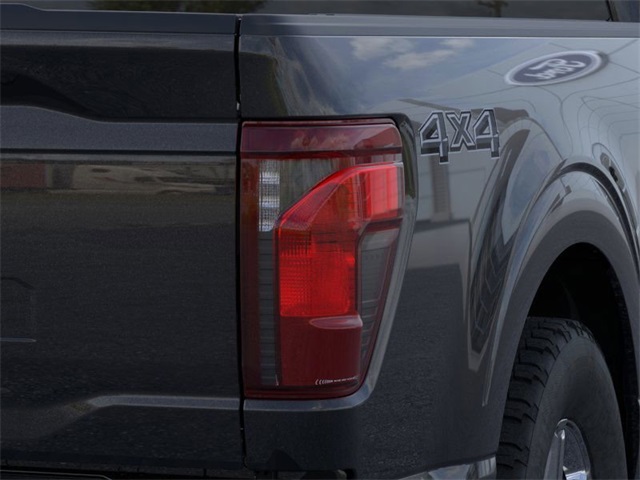 2025 Ford F-150 XLT photo 19