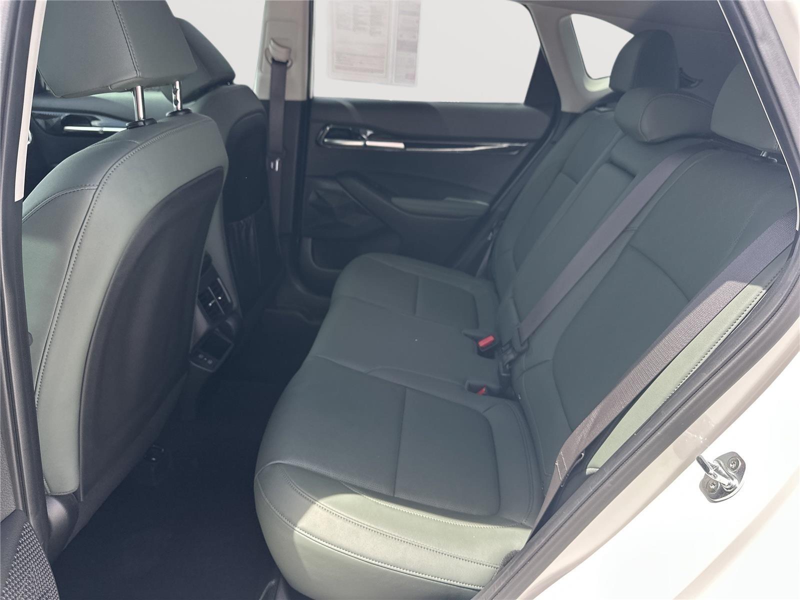 2024 Kia Seltos SX photo 15