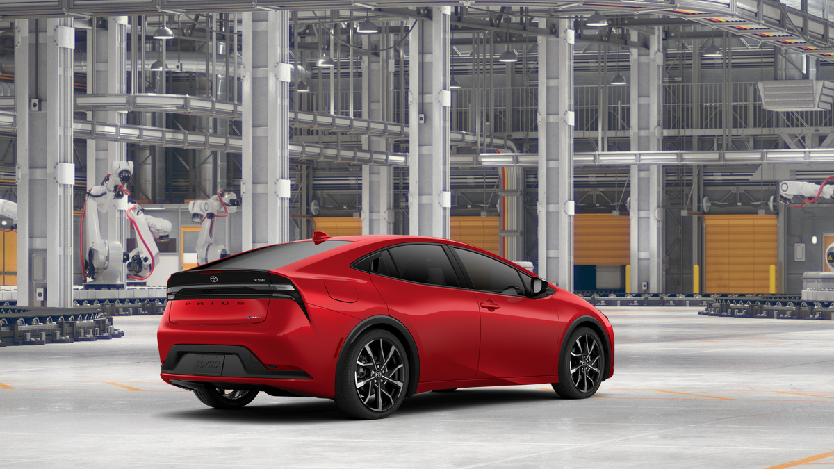 2026 Toyota Prius Plug-in Hybrid XSE photo 10