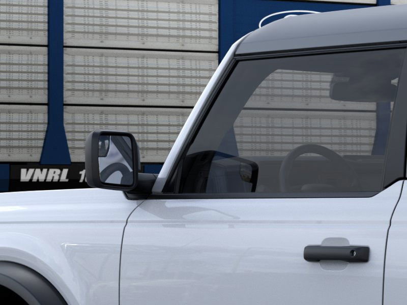 2025 Ford Bronco Base photo 21