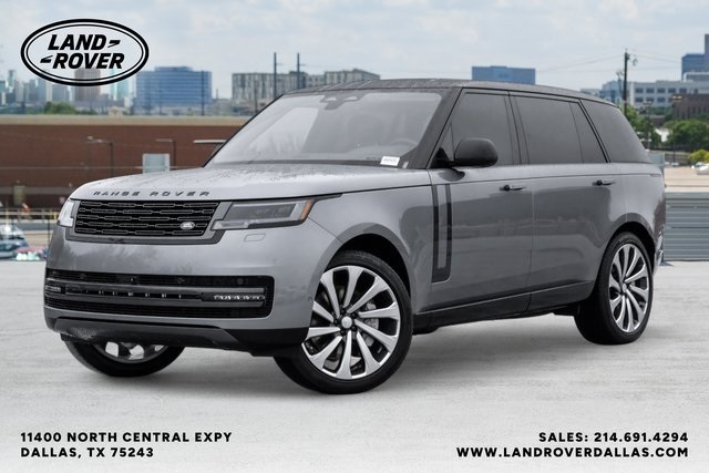 2025 Land Rover Range Rover SE's photo