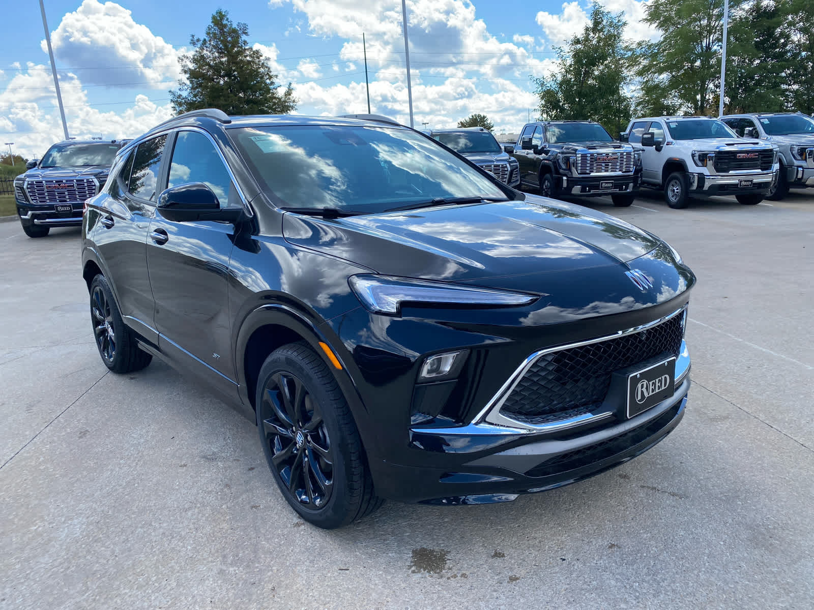 2026 Buick Encore GX Sport Touring photo 4