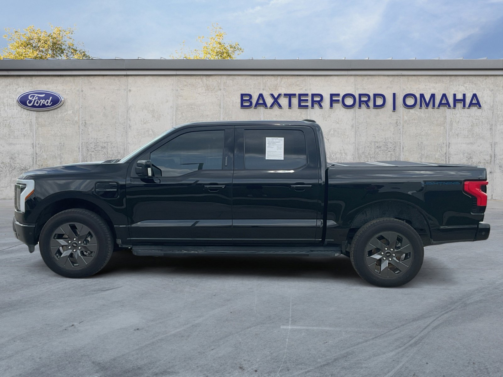 Certified 2022 Ford F-150 Lightning Lariat with VIN 1FTVW1EL7NWG15288 for sale in Omaha, NE
