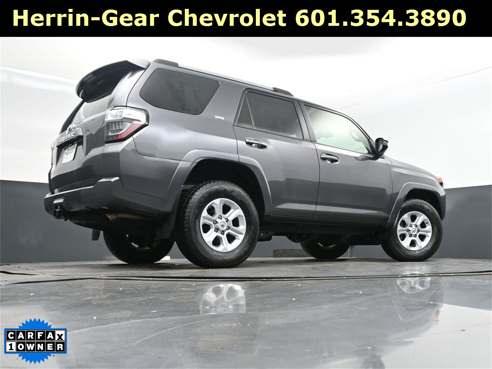 2023 Toyota 4Runner SR5 photo 36