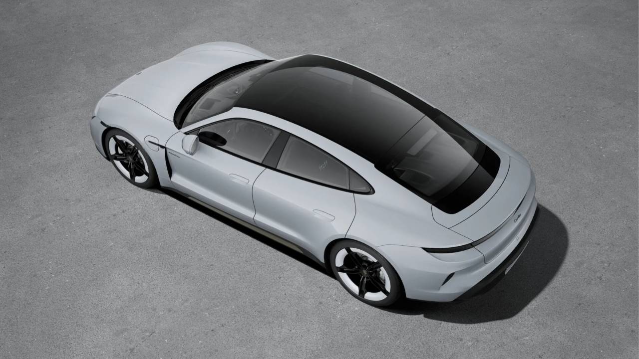 2026 Porsche Taycan Turbo photo 4