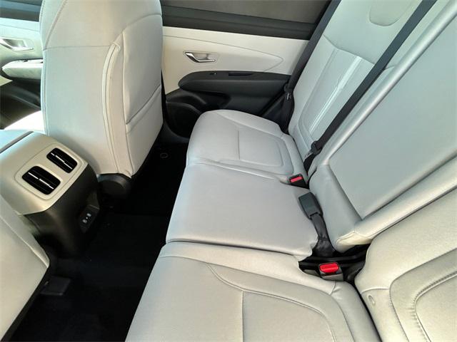 2025 Hyundai Tucson SEL photo 17