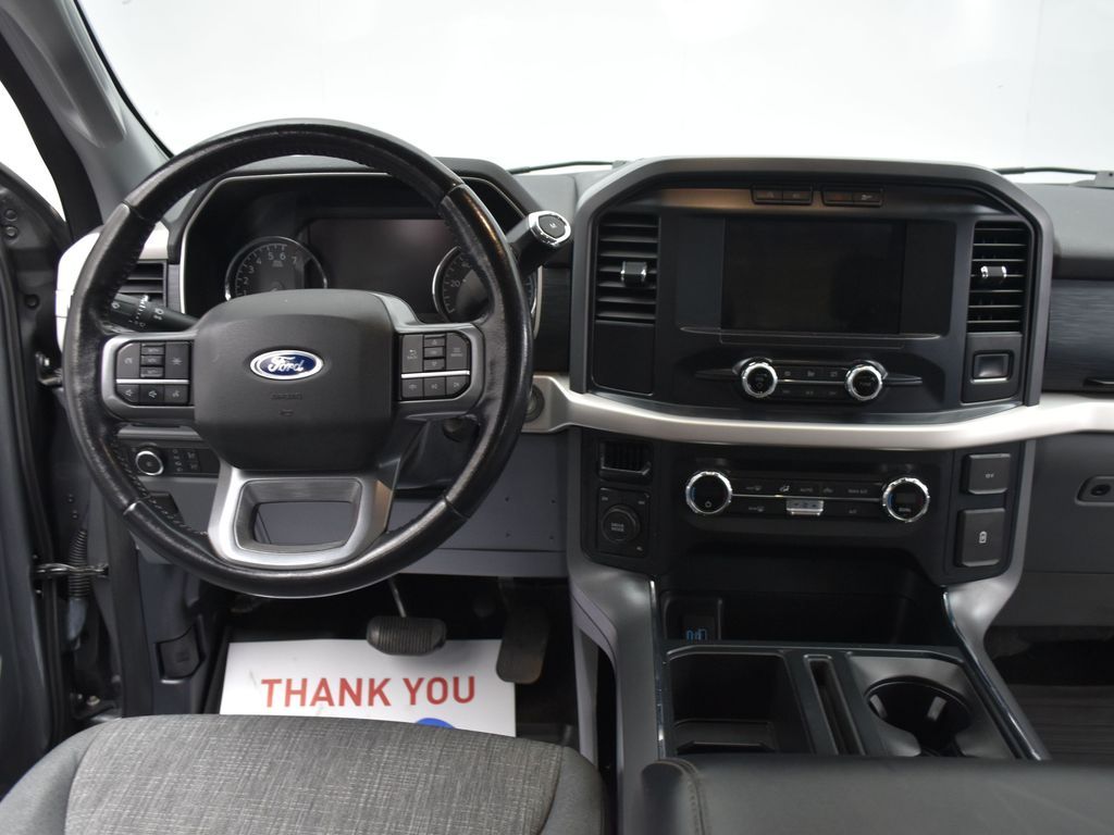 2021 Ford F-150 XLT photo 21