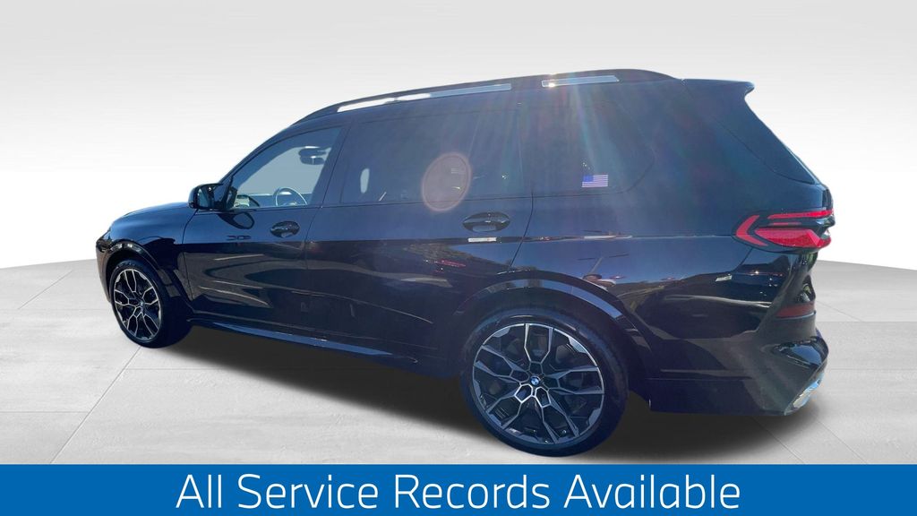 2025 Bmw X7 M60i photo 10