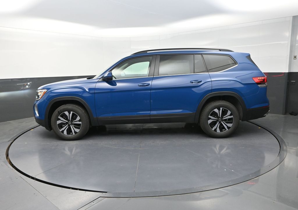 2025 Volkswagen Atlas SE photo 4