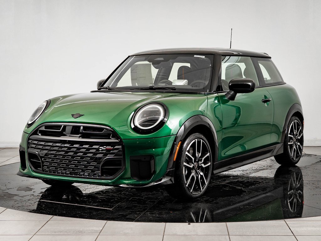 2026 MINI Hardtop S's photo