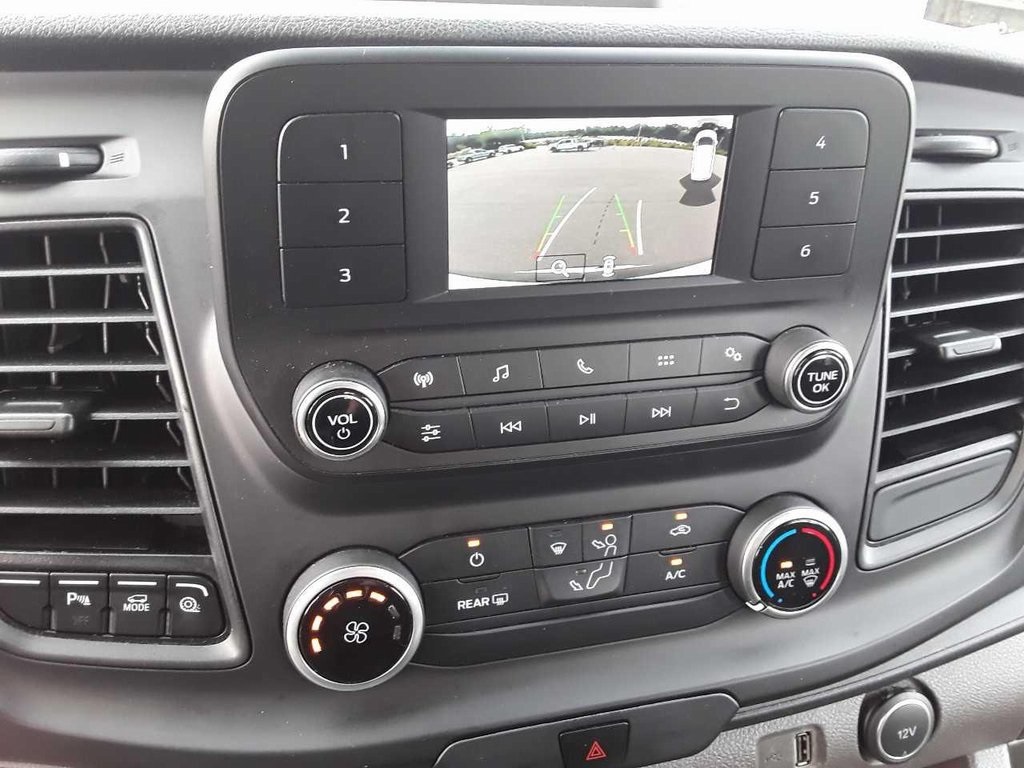 2021 Ford Transit photo 9