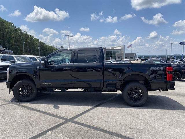 2025 Ford F-250 photo 4