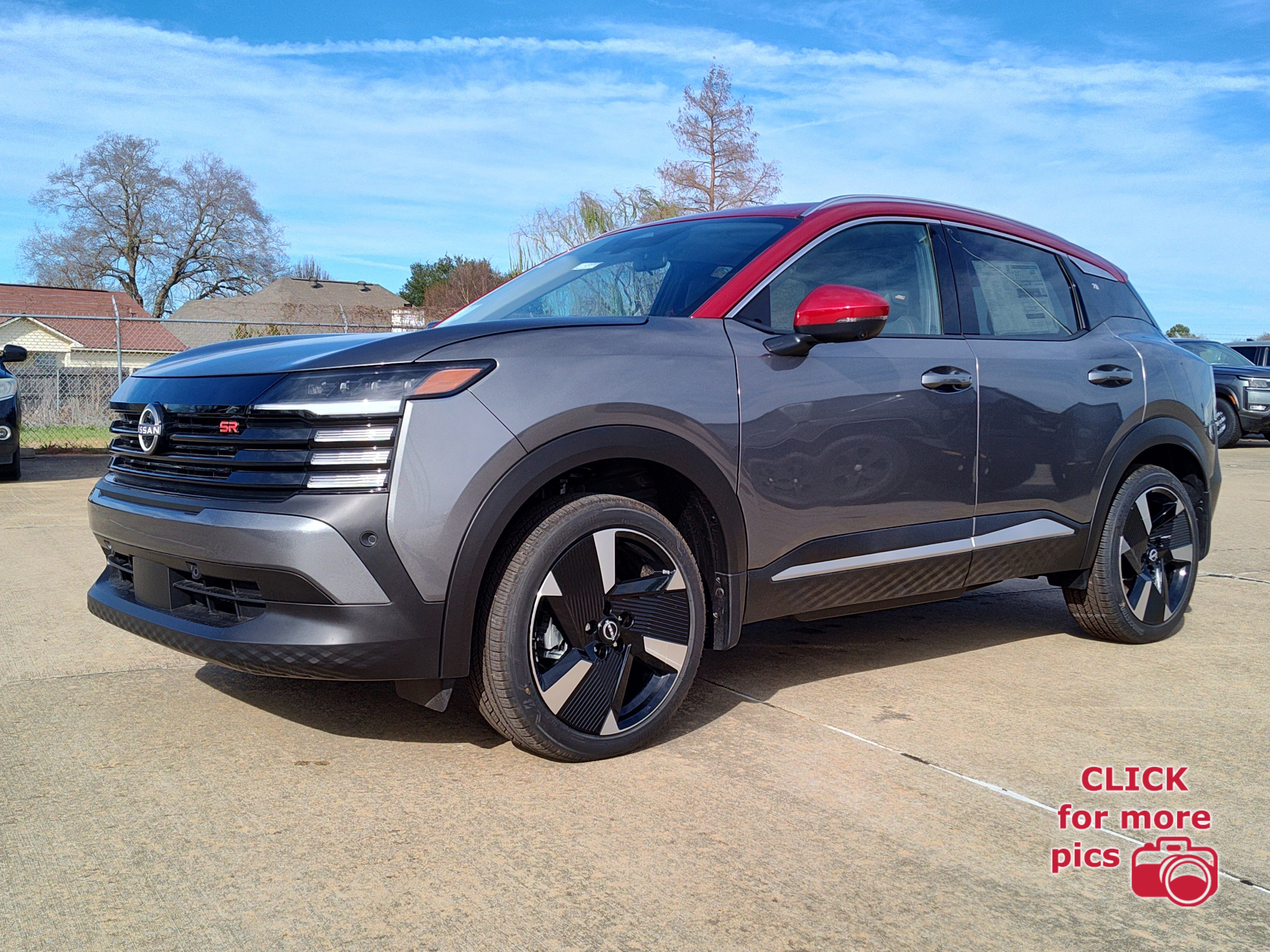 2026 Nissan KICKS SR's photo