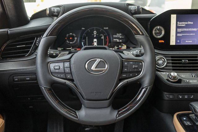 2024 Lexus LS 500 photo 9