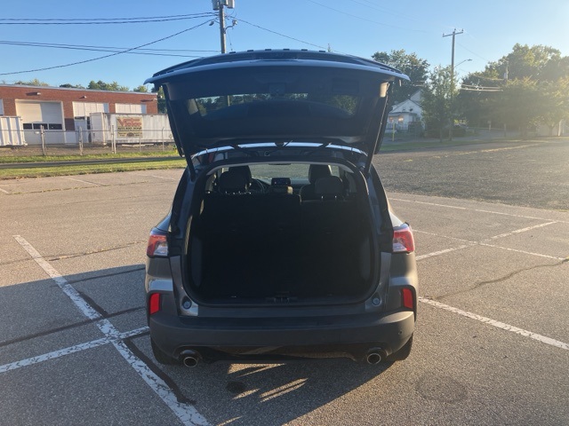 2022 Ford Escape SEL photo 13
