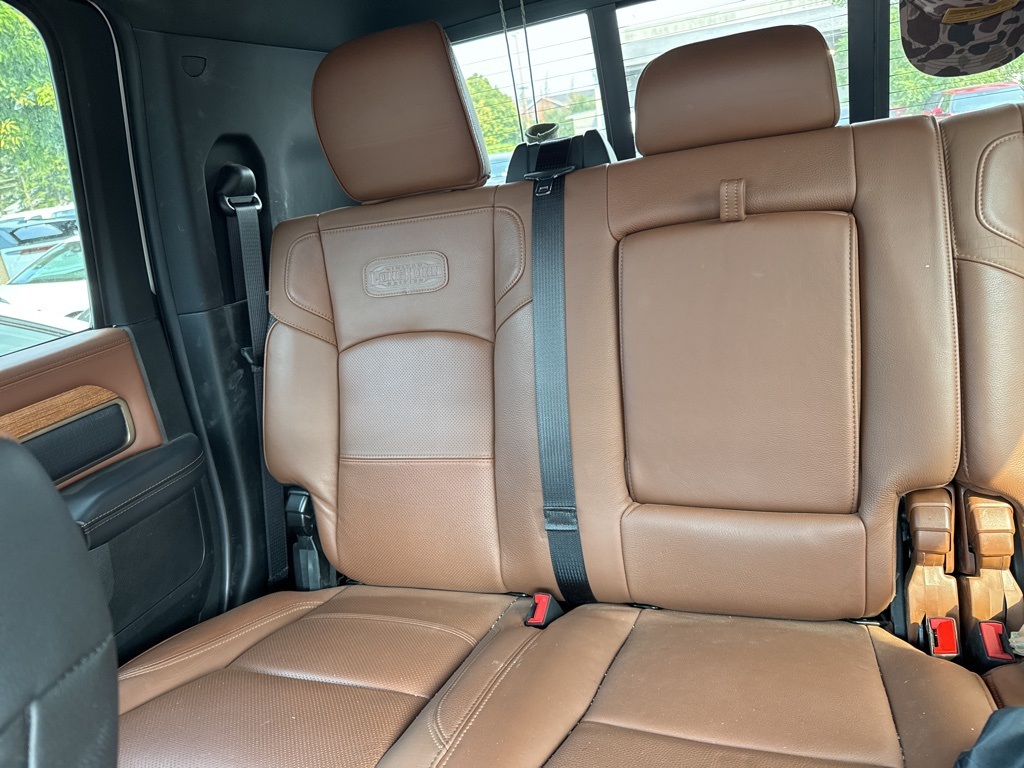 2024 Ram 3500 Laramie Longhorn photo 5