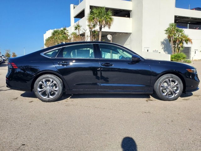 2025 Honda Accord Hybrid Sport-L photo 4