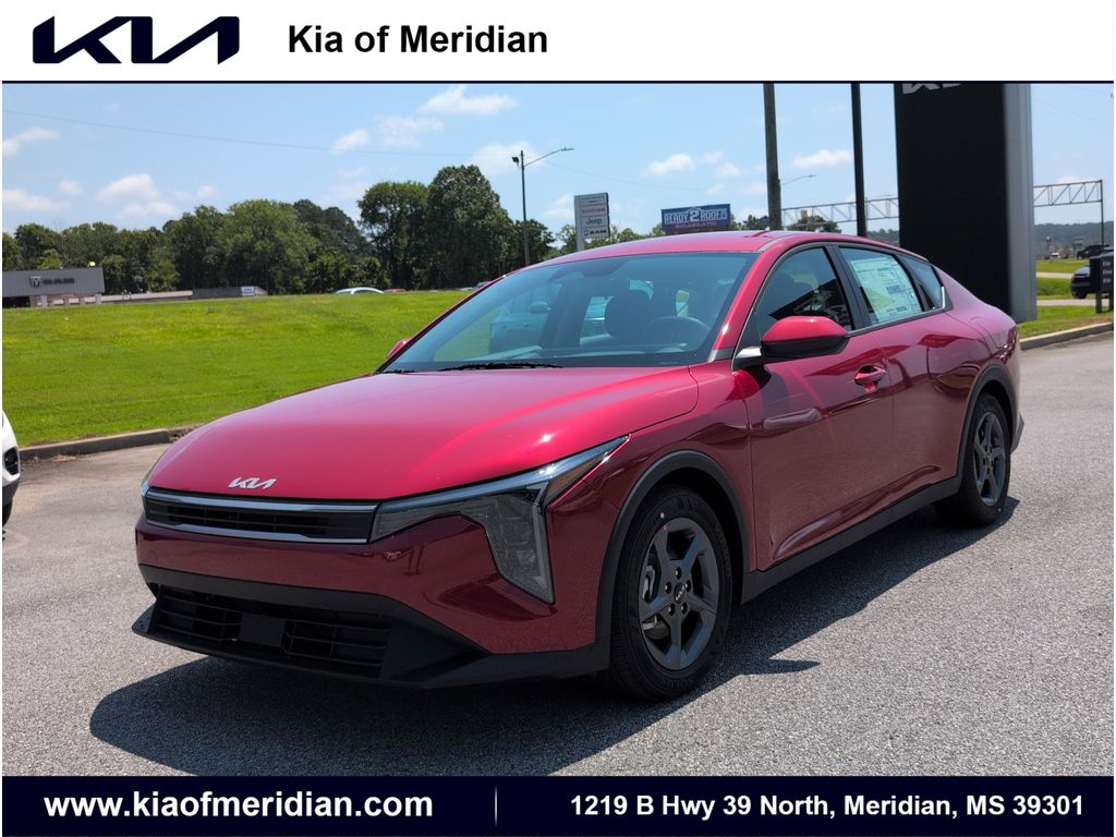2025 Kia K4 LXS