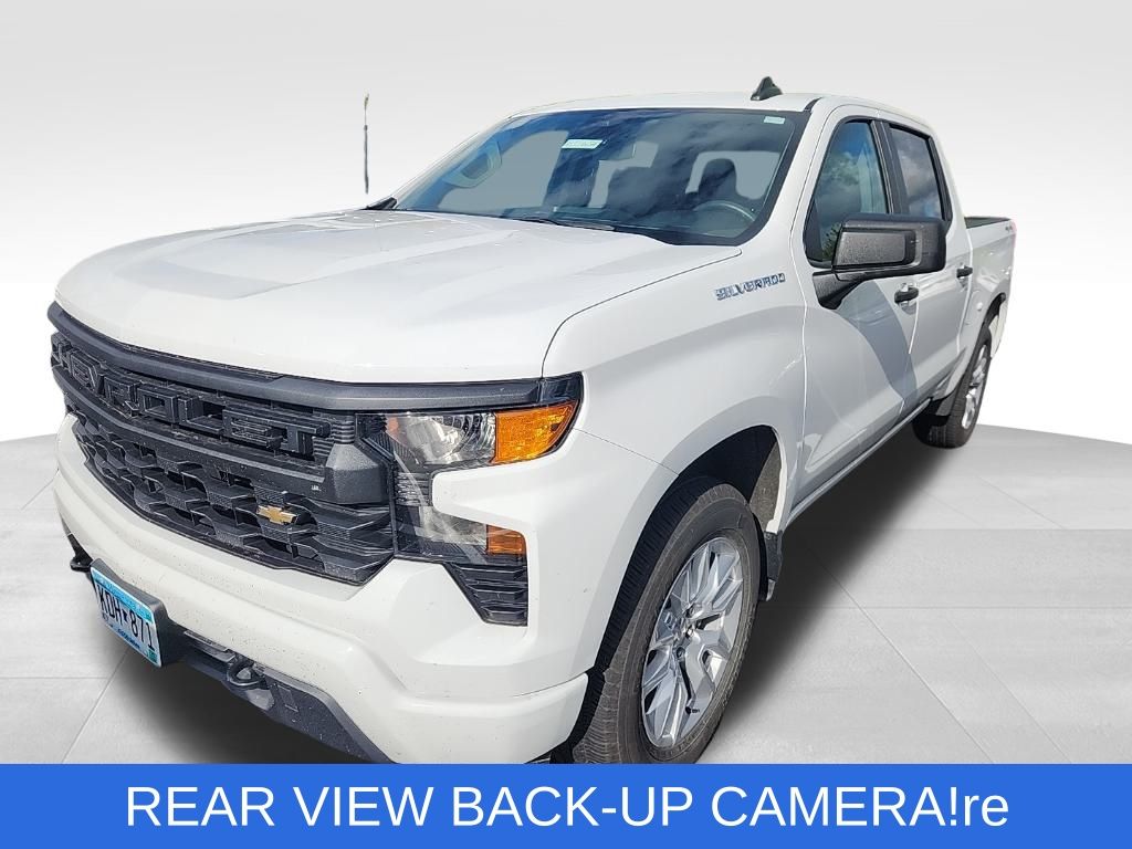 2022 Chevrolet Silverado 1500 Custom photo 4