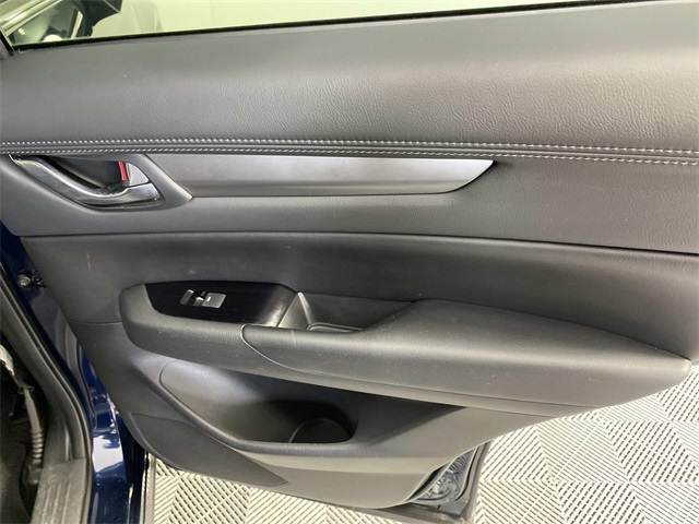 2019 Mazda CX-5 Touring photo 25