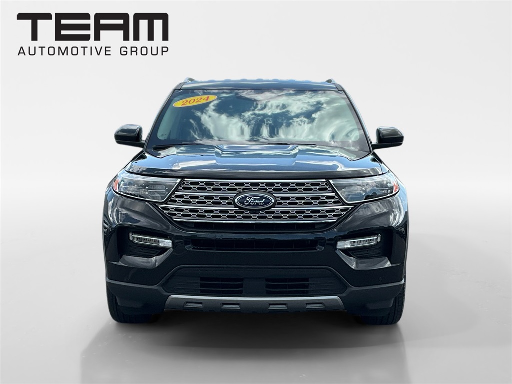 2024 Ford Explorer Limited photo 2