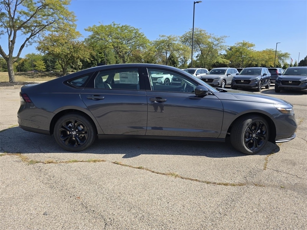 2025 Honda Accord SE photo 12