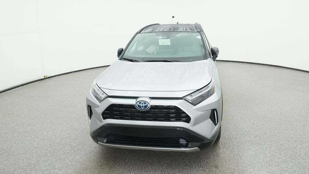 2024 Toyota RAV4 Hybrid XSE photo 3