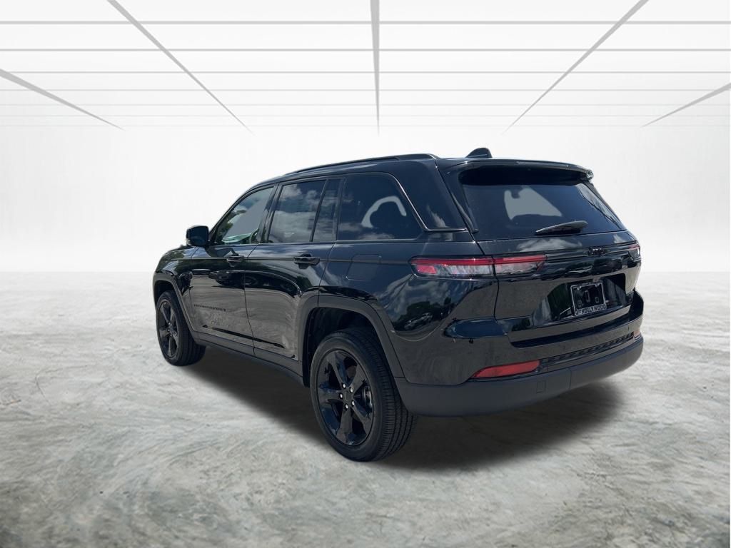 2025 Jeep Grand Cherokee Altitude X photo 6