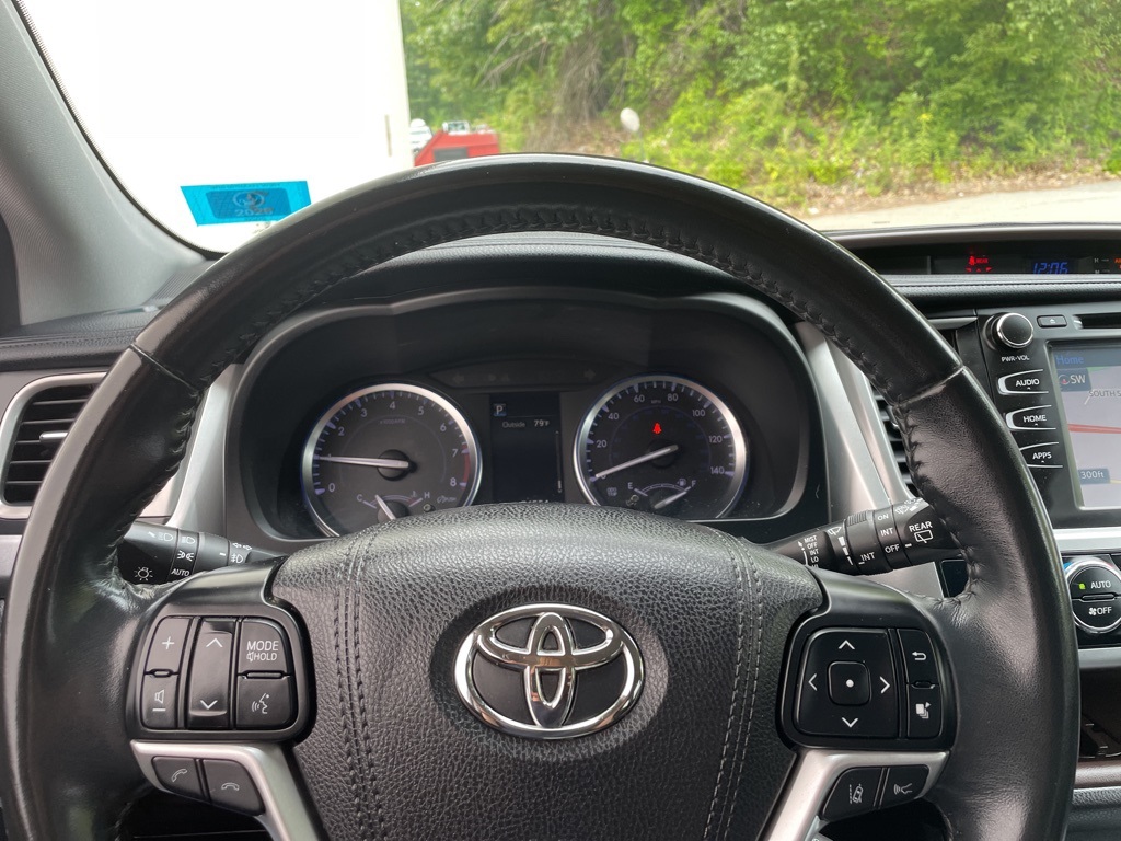 2018 Toyota Highlander XLE photo 9