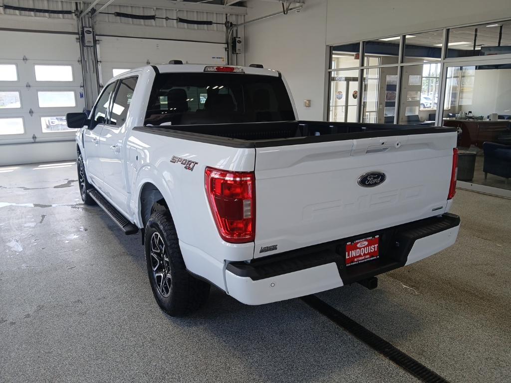 2023 Ford F-150 XLT photo 4