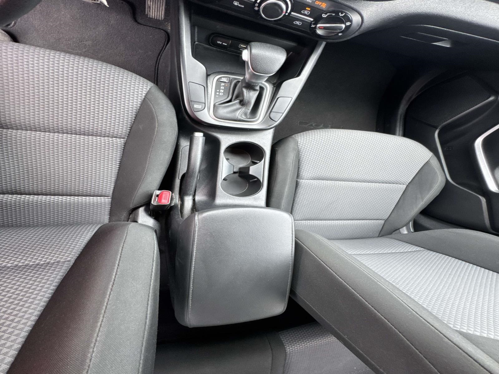 2023 Kia Soul LX photo 23