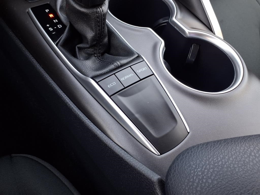 2024 Toyota Camry LE photo 21