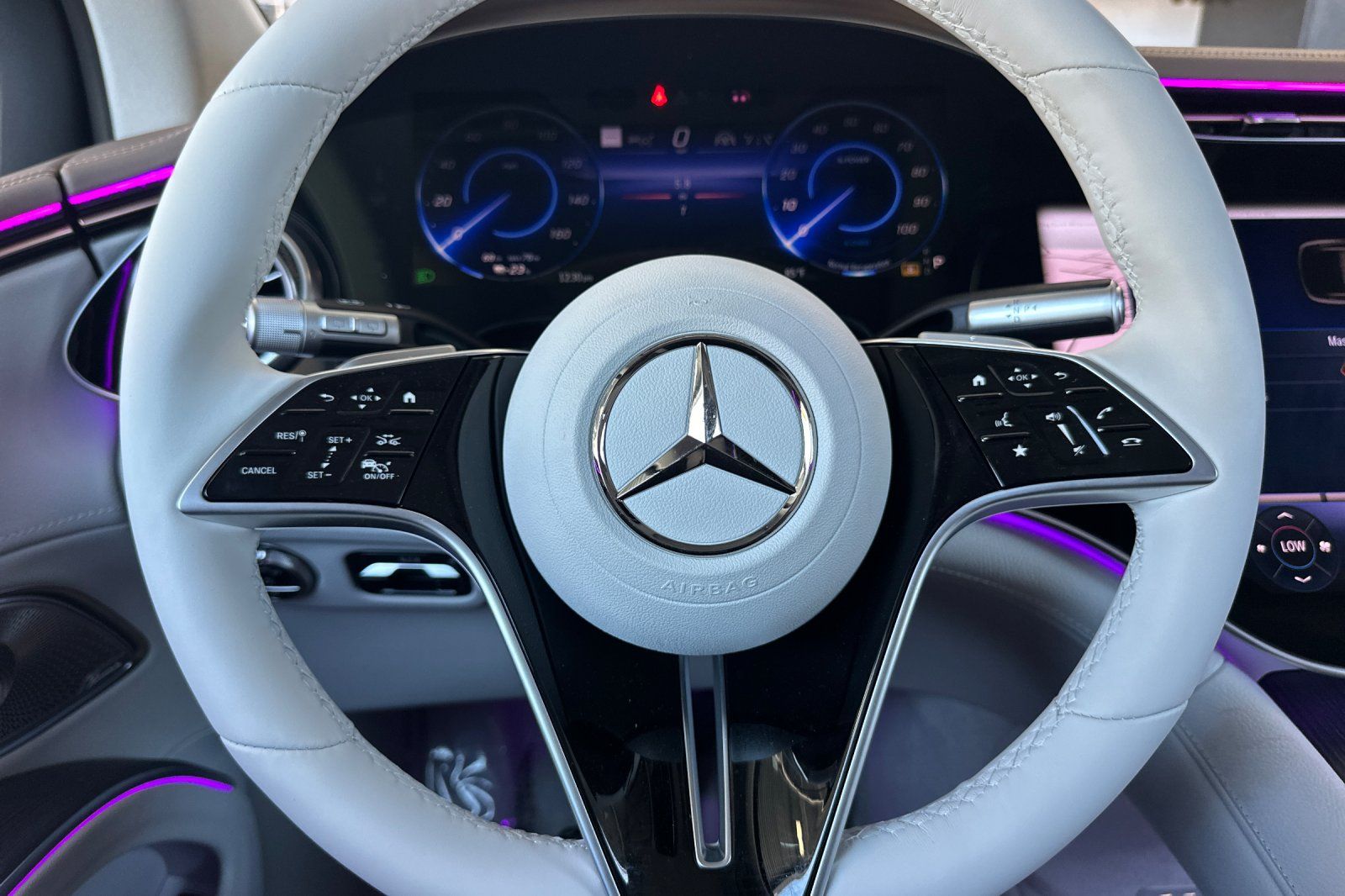 2026 Mercedes Benz EQS SUV 450 4MATIC photo 21