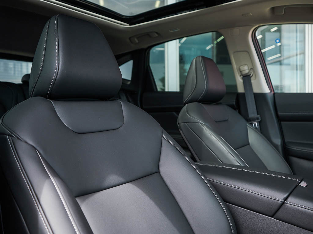 2025 Nissan Murano SL photo 11