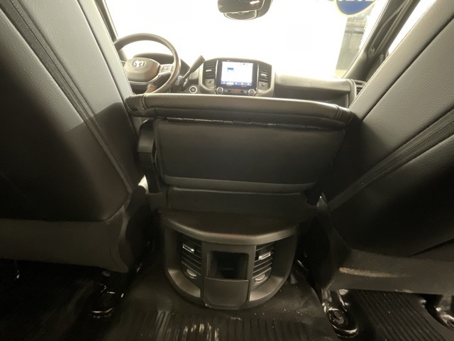 2026 Ram 2500 Tradesman photo 26