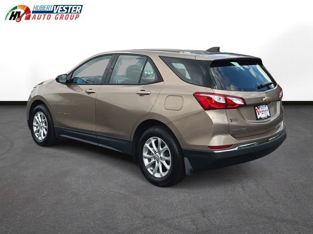 2018 Chevrolet Equinox LS photo 8
