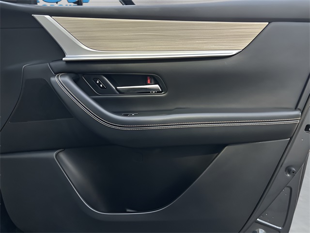 2025 Mazda CX-90 Premium photo 24