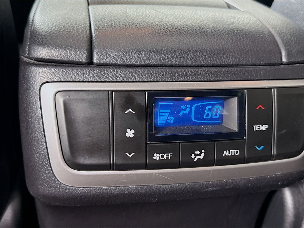 2019 Toyota Highlander XLE photo 21