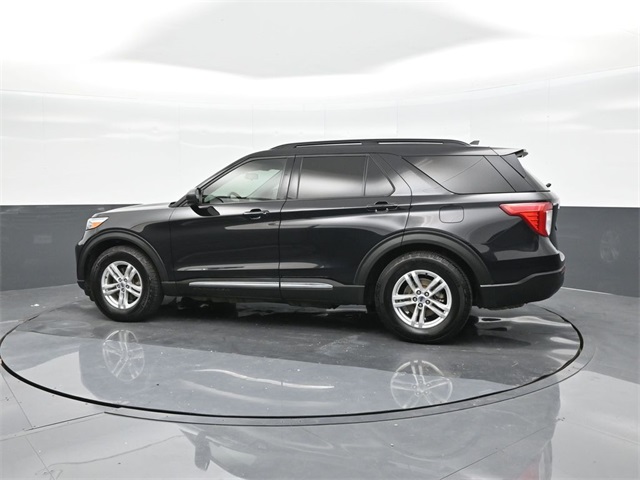 2021 Ford Explorer XLT photo 5