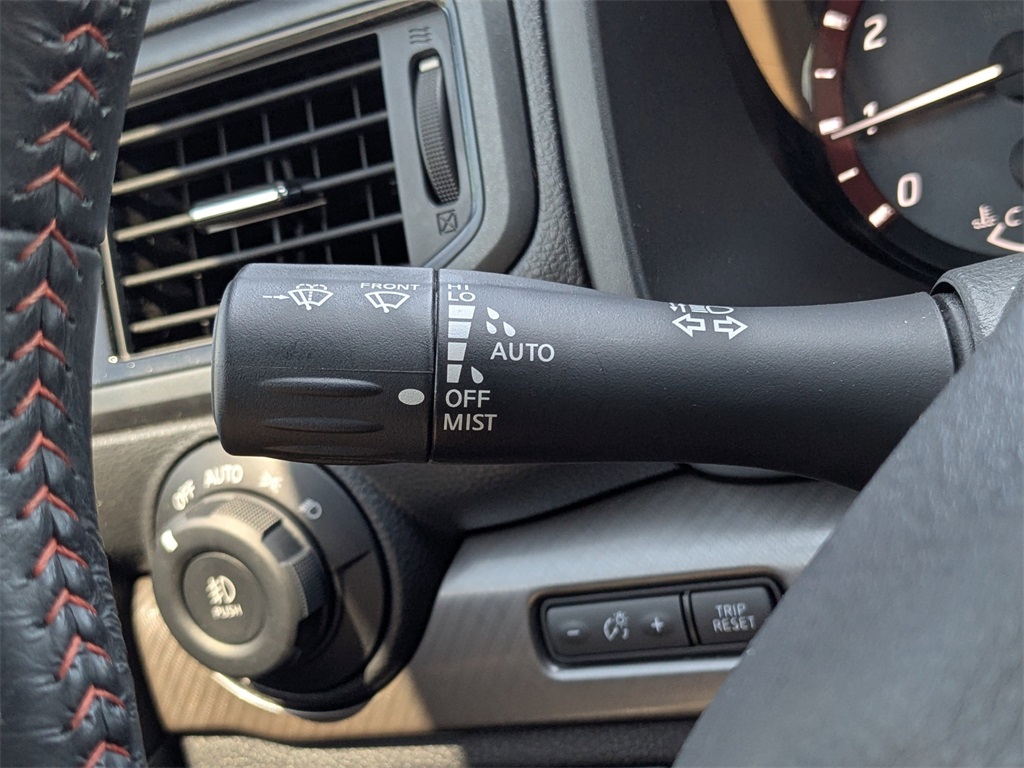 2024 Nissan Titan PRO-4X photo 30