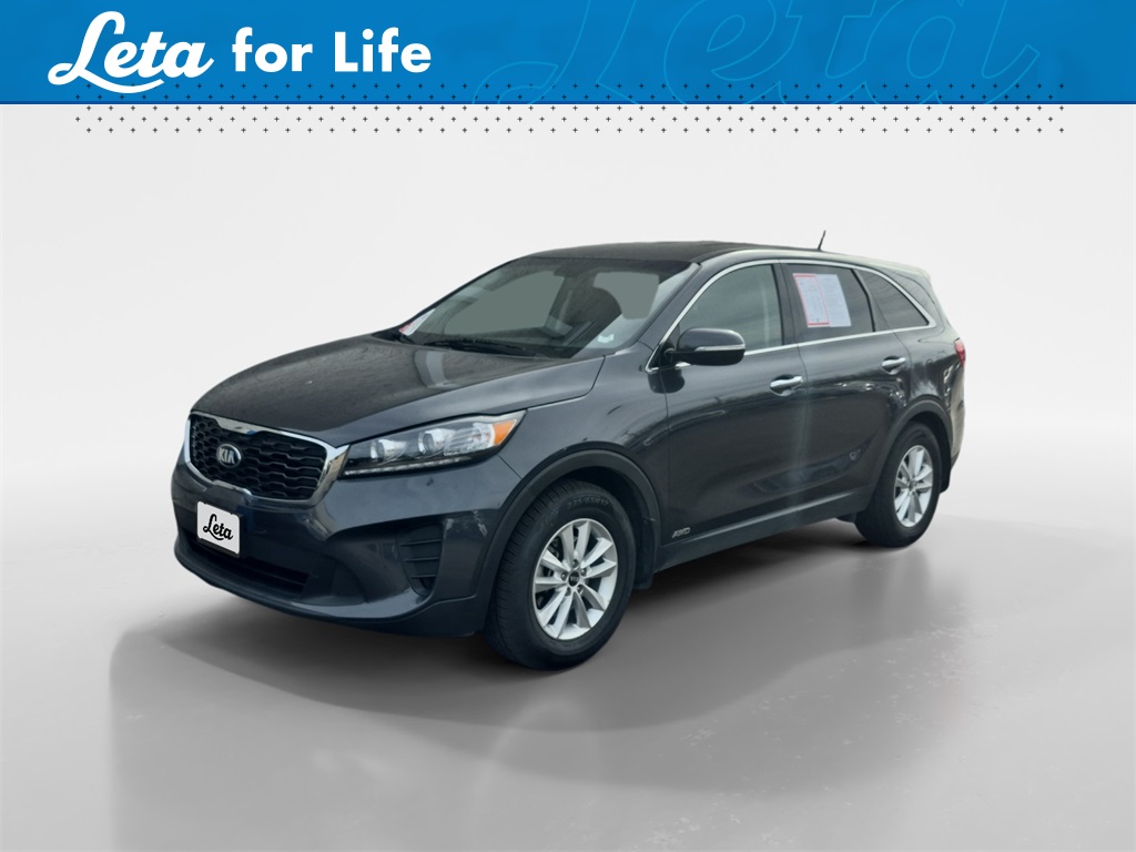 2019 Kia Sorento LX's photo
