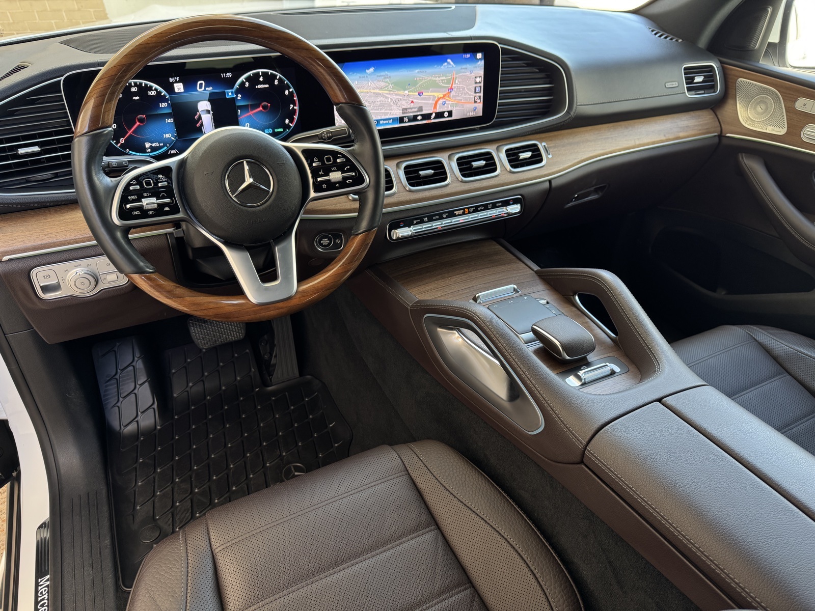 2022 Mercedes Benz GLS 450 4MATIC photo 2
