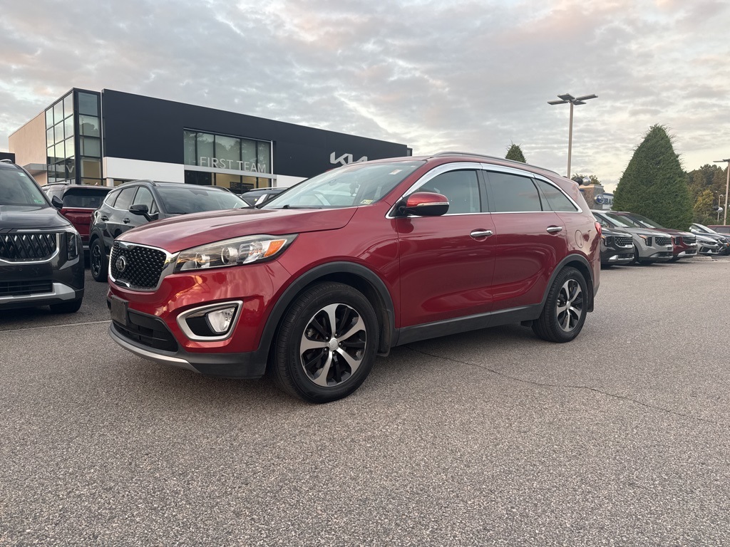 2017 Kia Sorento EX photo 2