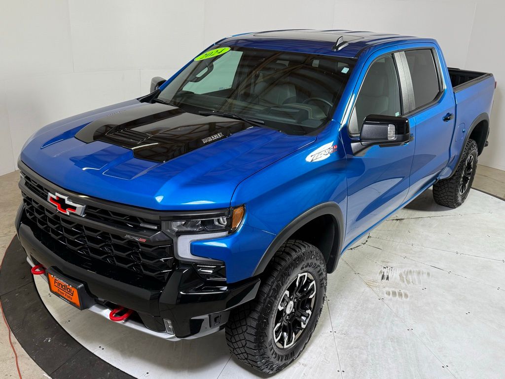 2024 Chevrolet Silverado 1500 ZR2 photo 2