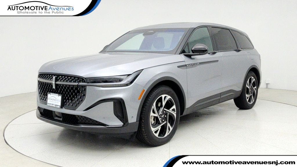 2024 Lincoln Nautilus Premiere's photo