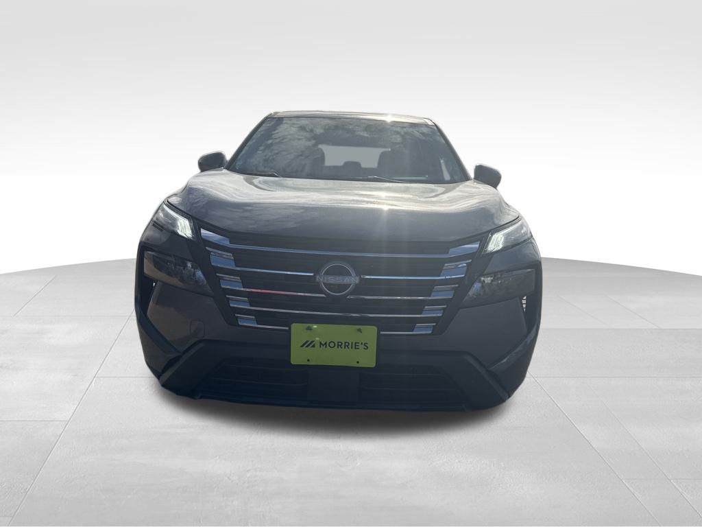 2024 Nissan Rogue SV photo 2