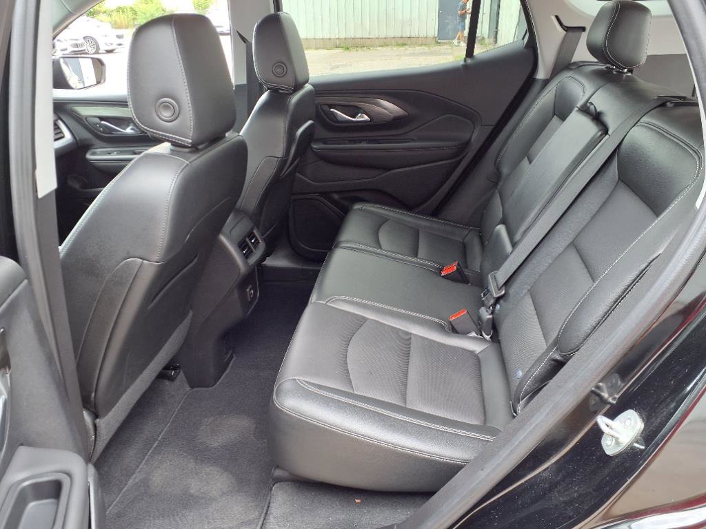 2023 Gmc Terrain SLT photo 25