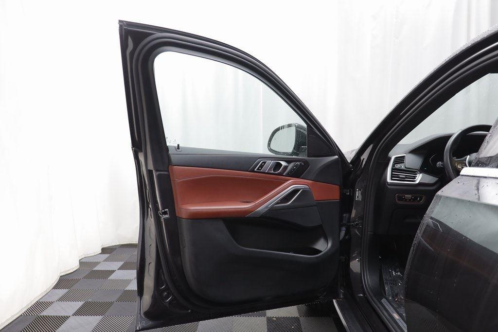 Image of Pre-Owned 2022 BMW X6 xDrive40i AWD