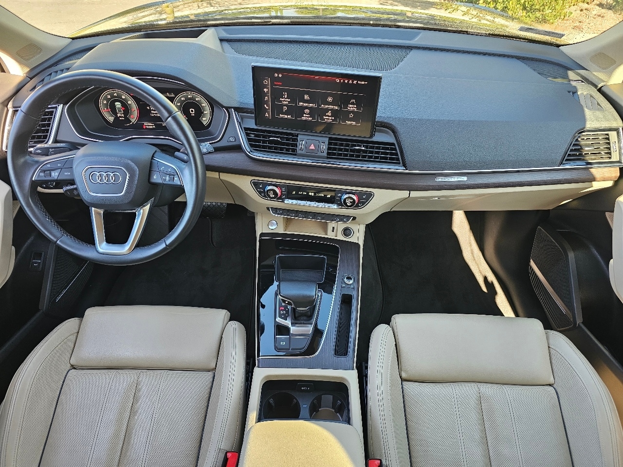 2022 Audi Q5 45 S line Prestige Premium photo 4