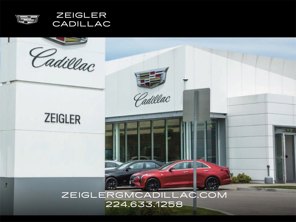 2025 Cadillac Optiq Luxury photo 3